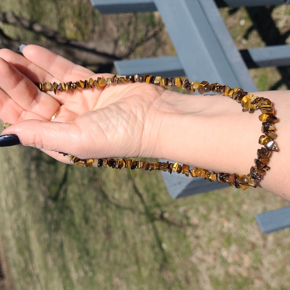 Tigers Eye Stone Chip Necklace 18" - Picture 3 of 8